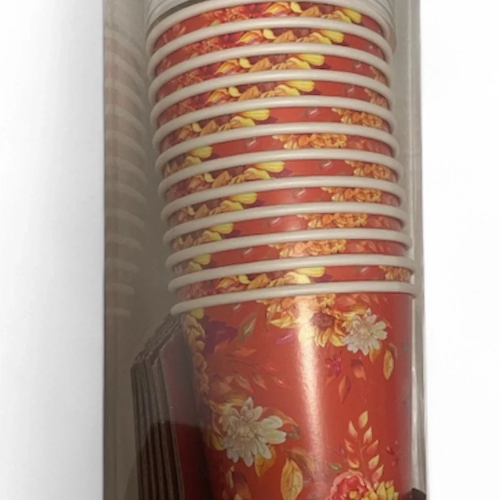 Sugar Plum Red and Gold Floral Paper Cups - 12 Pack